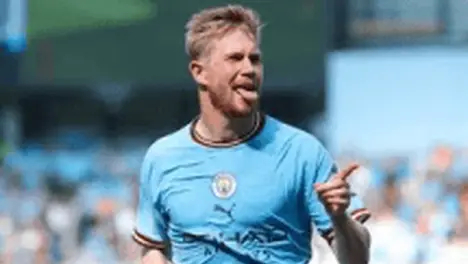 意甲中场巅峰对决：莫德里奇VS德布劳内